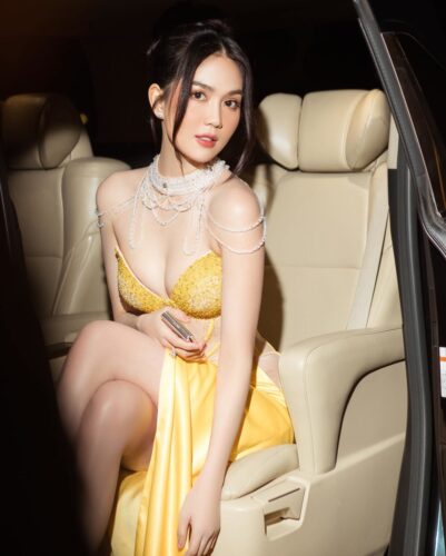 "Nữ hoàng nội y" của Việt Nam "Nữ hoàng nội y" của Việt Nam