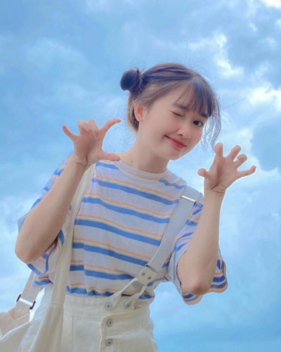 Đắm chìm vào sự dễ thương của Khánh Huyền Đắm chìm vào sự dễ thương của Khánh Huyền