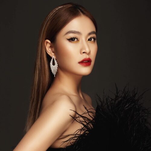 Hoàng Thuỳ Linh - nữ nghệ sĩ đa tài của ngành giải trí Hoàng Thuỳ Linh - nữ nghệ sĩ đa tài của ngành giải trí