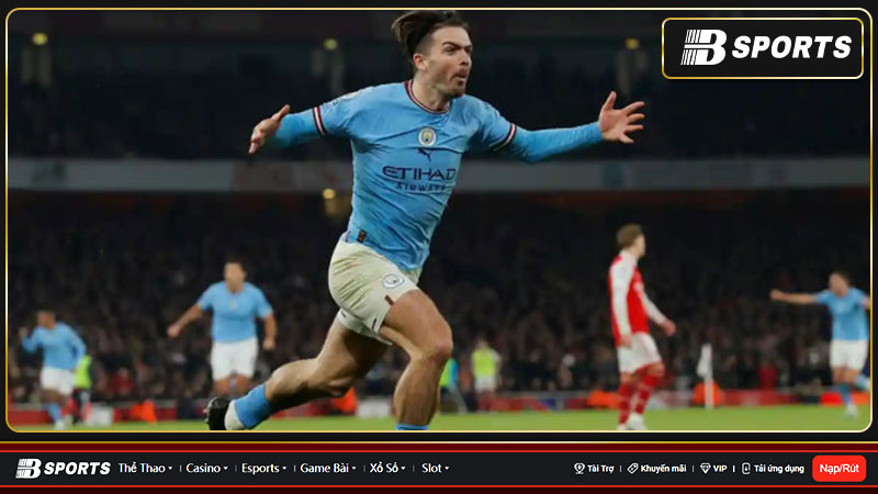 Man City giành ngôi đầu bảng Ngoại Hạng Anh Man City giành ngôi đầu bảng Ngoại Hạng Anh