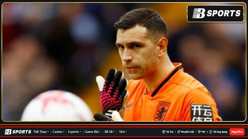 Emiliano Martinez chốt tương lai - Martinez từng được nhiều đội bóng chú ý đến Emiliano Martinez chốt tương lai - Martinez từng được nhiều đội bóng chú ý đến
