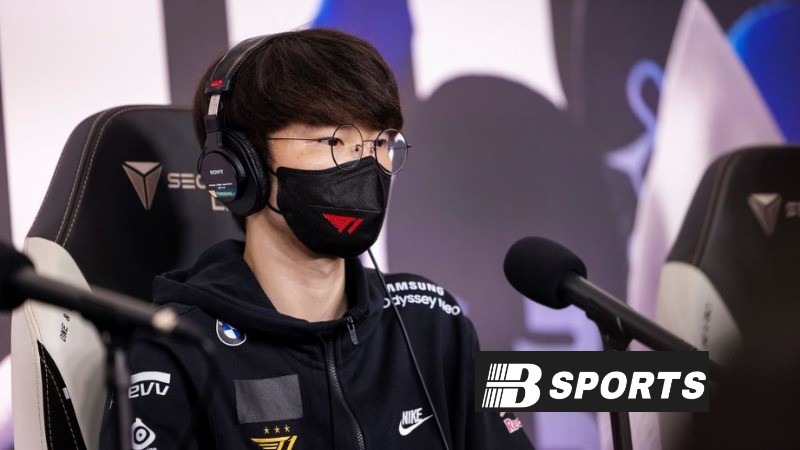 Faker T1 nói lời cay đắng với tướng Azir sau nhiều chiến thắng cùng nhau Faker T1 nói lời cay đắng với tướng Azir sau nhiều chiến thắng cùng nhau