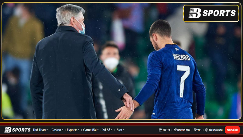 Hazard đưa ra tuyên bố cho tương lai của mình Hazard đưa ra tuyên bố cho tương lai của mình