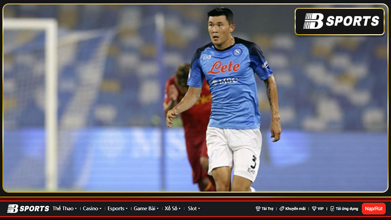 Kim Min-Jae Phủ Nhận Gia Nhập MU, Tập Trung Đá Cho Napoli Kim Min-Jae Phủ Nhận Gia Nhập MU, Tập Trung Đá Cho Napoli
