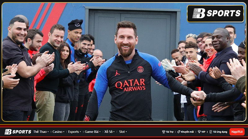 Bố Messi cũng từng bay qua Qatar Bố Messi cũng từng bay qua Qatar