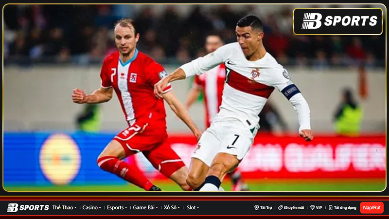 Ronaldo tỏa sáng cùng Bồ Đào Nha trong chiến thắng 6-0 Ronaldo tỏa sáng cùng Bồ Đào Nha trong chiến thắng 6-0
