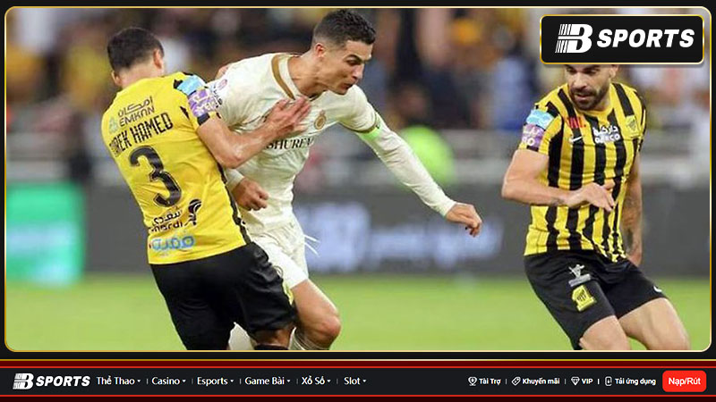 Ronaldo trả giá sau hành động nóng nảy của mình Ronaldo trả giá sau hành động nóng nảy của mình