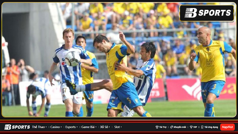 Sociedad hòa Cadiz giữ chắc trong tay TOP 3 Sociedad hòa Cadiz giữ chắc trong tay TOP 3