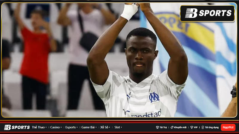 Marseille được cho là đã thay đổi quyết định ký hợp đồng dài hạn với Eric Bailly từ Manchester United vào mùa hè này, và do đó, trung vệ người Bờ Biển Ngà sẽ trở lại Old Trafford vào cuối mùa giải. Marseille được cho là đã thay đổi quyết định ký hợp đồng dài hạn với Eric Bailly từ Manchester United vào mùa hè này, và do đó, trung vệ người Bờ Biển Ngà sẽ trở lại Old Trafford vào cuối mùa giải.