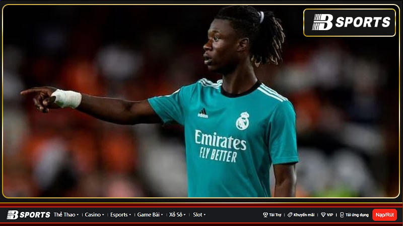 Man Utd được cho là đang xem xét liệu có nên trả một khoản tiền lớn cho tiền vệ Eduardo Camavinga của Real Madrid hay không Man Utd được cho là đang xem xét liệu có nên trả một khoản tiền lớn cho tiền vệ Eduardo Camavinga của Real Madrid hay không