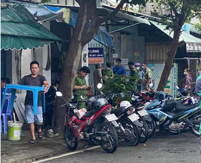 Hiện trường xảy ra vụ việc chồng dùng dao bầu đâm chết vợ Hiện trường xảy ra vụ việc chồng dùng dao bầu đâm chết vợ