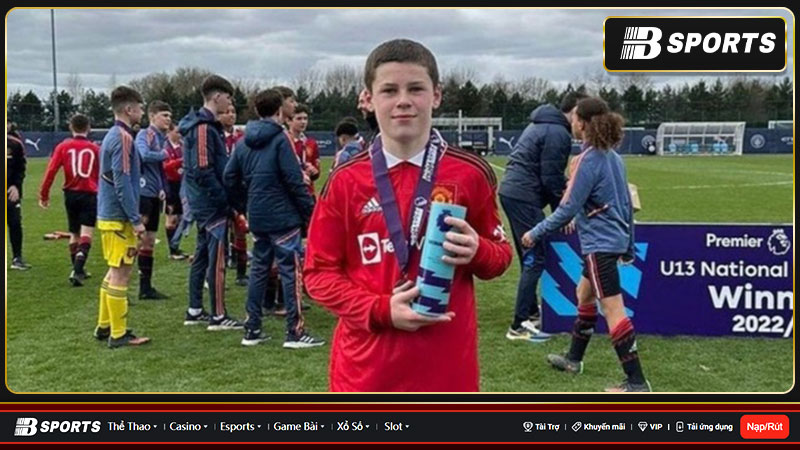 Con trai Rooney ghi bàn tại chung kết quốc gia giúp MU chiến thắng Con trai Rooney ghi bàn tại chung kết quốc gia giúp MU chiến thắng