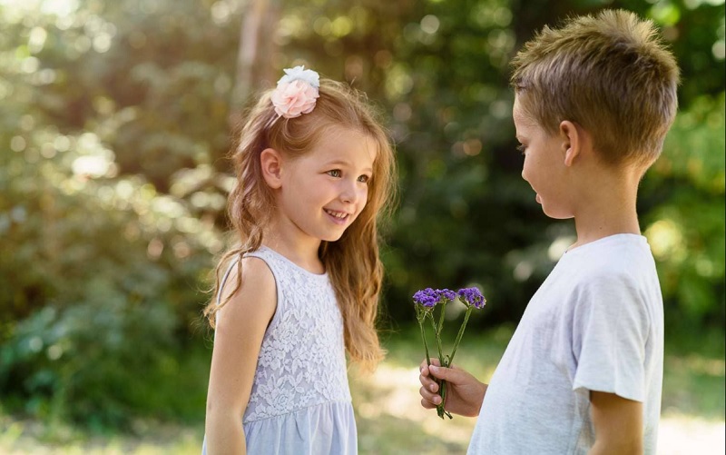 Crush thường xuyên muốn nói chuyện với bạn Crush thường xuyên muốn nói chuyện với bạn