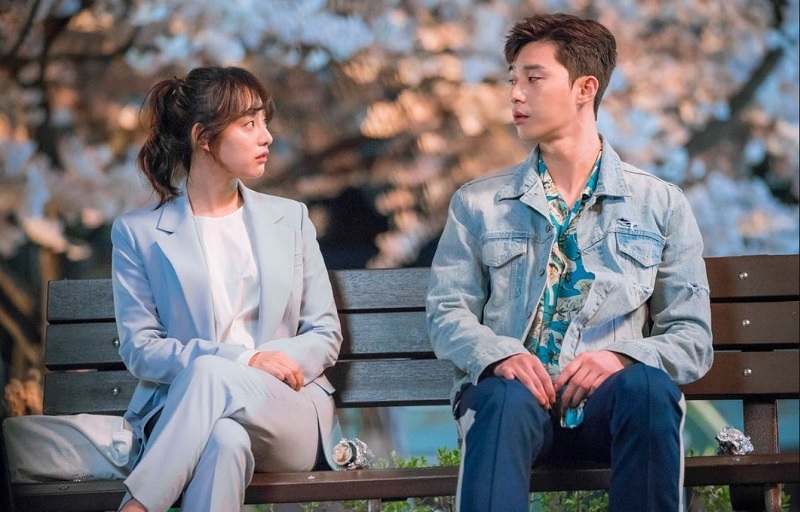 Crush luôn có cách đối xử với bạn đặc biệt hơn người khác Crush luôn có cách đối xử với bạn đặc biệt hơn người khác