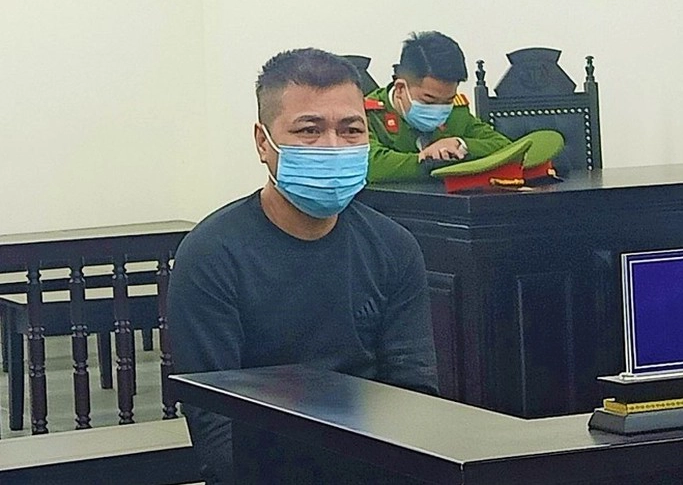 Chân dung người đàn ông hút thuốc làm chết nhân tình Chân dung người đàn ông hút thuốc làm chết nhân tình