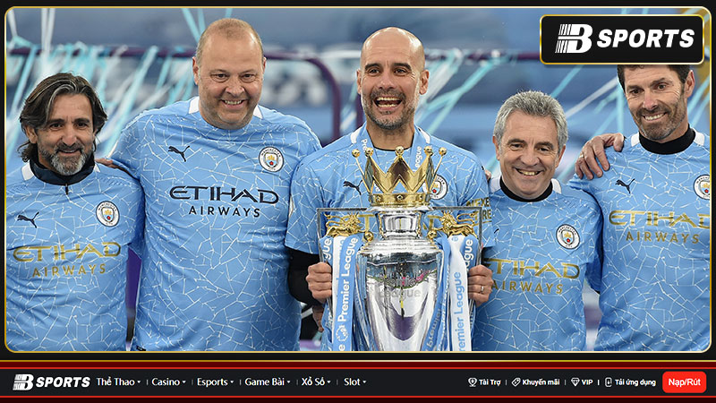 Năm 1992 - 1993: Premier League chính thức được ra đời và dần trở nên phổ biến trên toàn thế giới Năm 1992 - 1993: Premier League chính thức được ra đời và dần trở nên phổ biến trên toàn thế giới