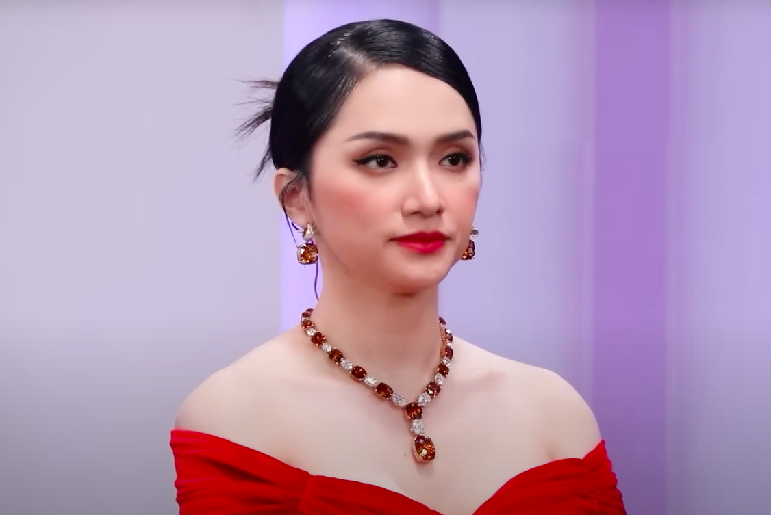 Cuộc sống của nàng hậu sau những ồn ào Cuộc sống của nàng hậu sau những ồn ào