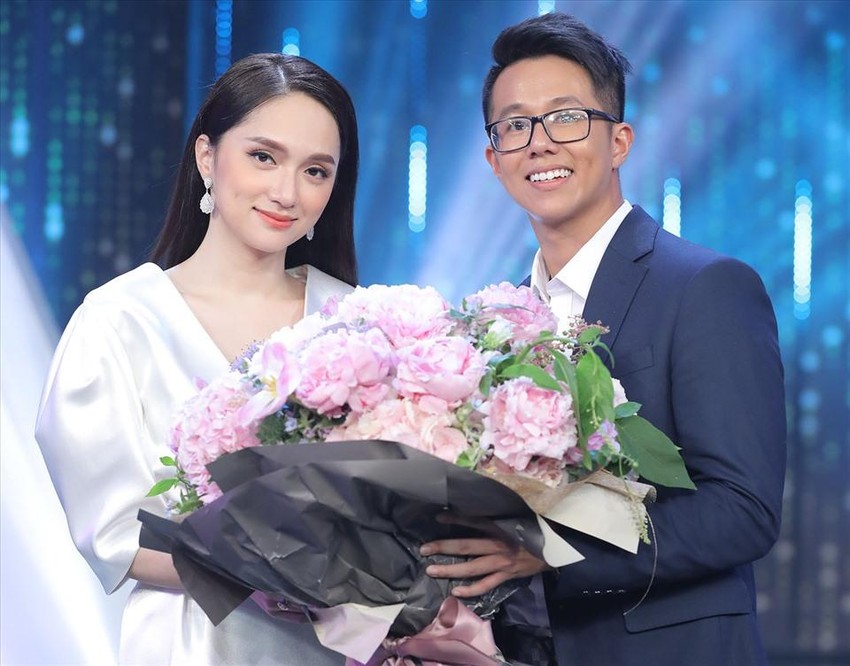 Cặp đôi tiền đồng ngọc nữ của làng giải trí Cặp đôi tiền đồng ngọc nữ của làng giải trí