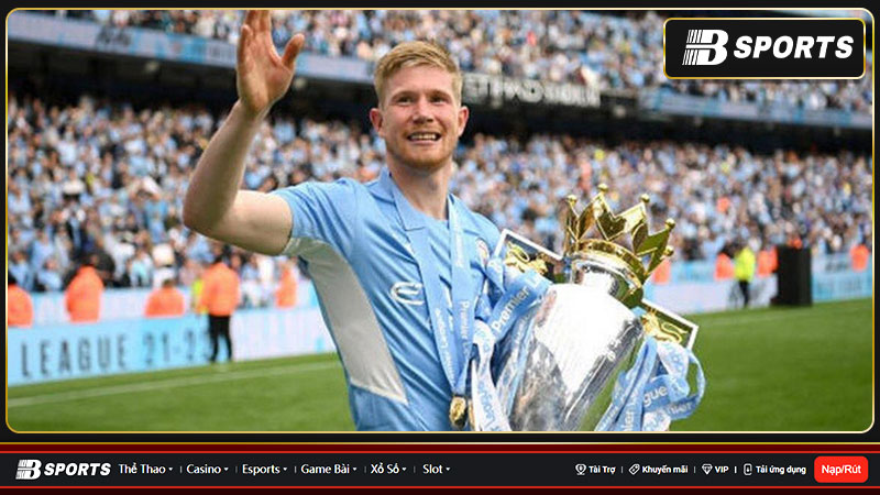 Kevin De Bruyne cống hiến lần đầu cho Genk vào 2008 - 2012 Kevin De Bruyne cống hiến lần đầu cho Genk vào 2008 - 2012