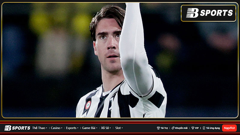 Tiền đạo Juventus tỏa sáng giúp Serbia thắng 2-0 Montenegro Tiền đạo Juventus tỏa sáng giúp Serbia thắng 2-0 Montenegro