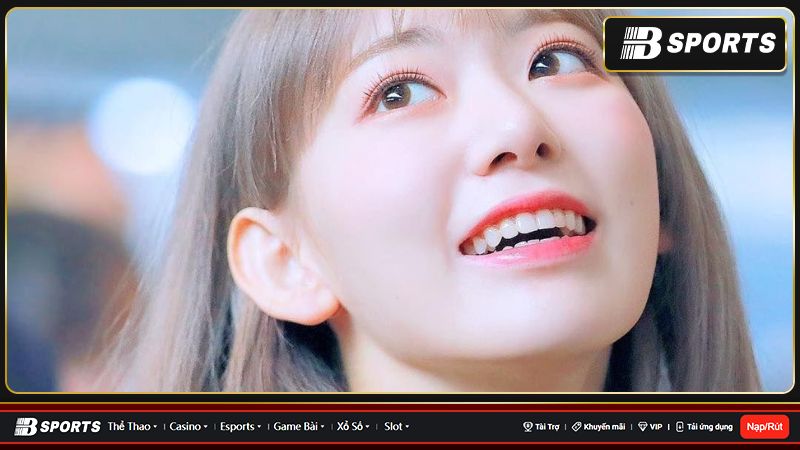 Miyawaki Sakura sự nghiệp tại Nhật Bản Miyawaki Sakura sự nghiệp tại Nhật Bản
